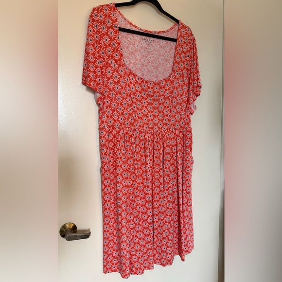 Torrid Mini Flutter Sleeve Skater Dress in Size 1X - Picture 11 of 14